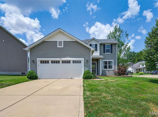 907 Wilderness Way Dr, Eureka, MO 63025