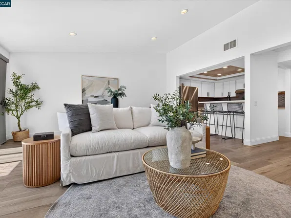 28 Janin Pl, Pleasant Hill, CA 94523
