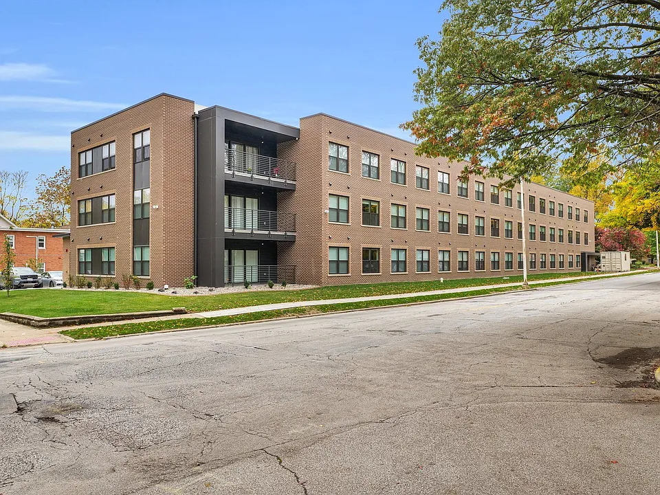 507 W. Springfield
