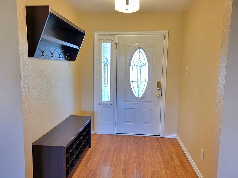 2301 Jadyn Ln — Photo 5