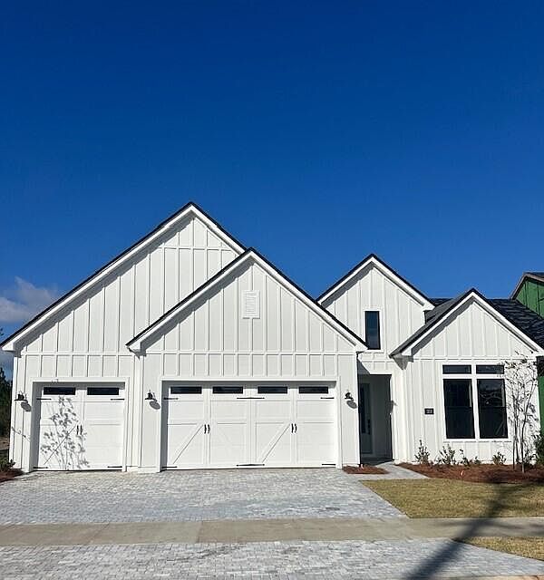 1st image of 360 Breakwater Blvd Lot 32