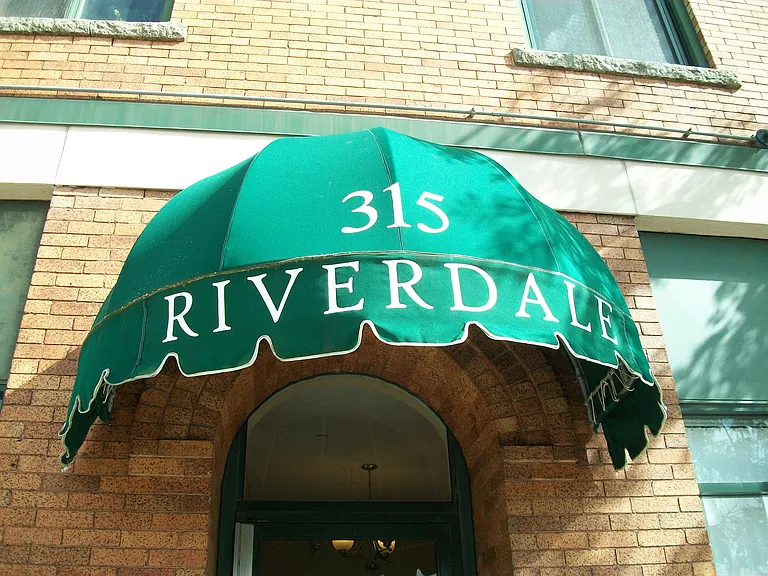 315 Rantoul St #408 — Photo 21