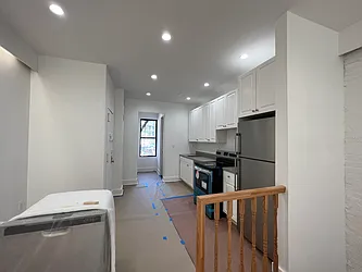 Rented by MQ Realty LLC