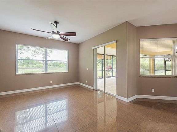 4th image of 3945 Everglades Blvd N