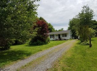 315 Greenbank Rd, Fredericksburg, VA 22406