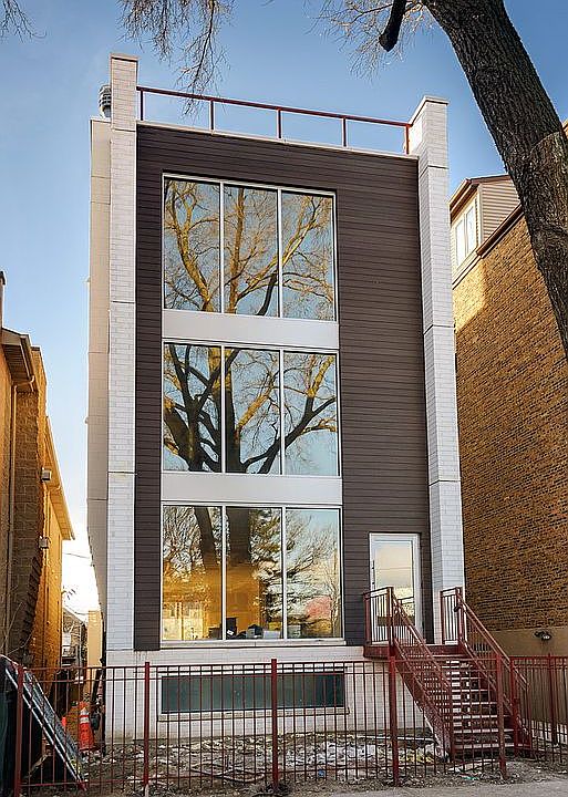 1st image of 2224 N Seeley Ave #3