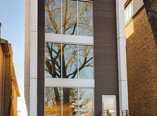 2224 N Seeley Ave #3, Chicago, IL 60647