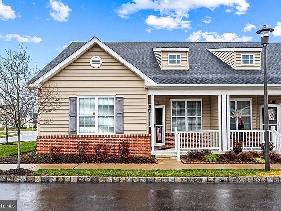 2nd image of 15116 Wildflower Way