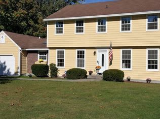 4876 Coventry Rd, Syracuse, NY 13215