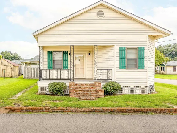 321 Barataria St, Lockport, LA 70374