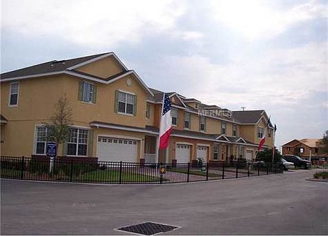 1st image of 4811 Battaglia Blvd