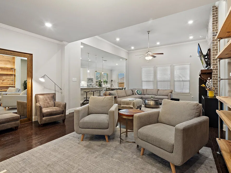 10912 Smithville Pl