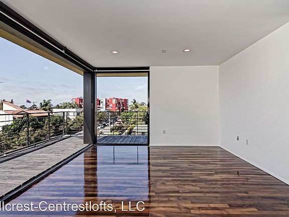 5th image of 3761 Centre St #6665970