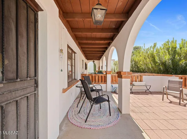 291 S Paseo Lobo, Green Valley, AZ 85614