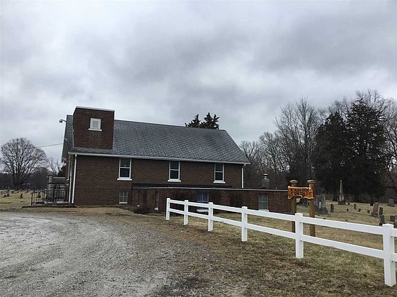 3rd image of 447 N Thorpe Pl