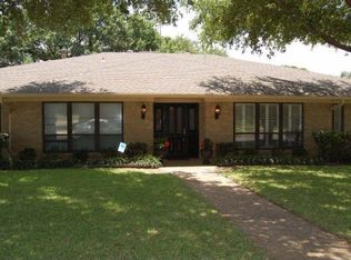 7444 Lynworth Dr, Dallas, TX 75248