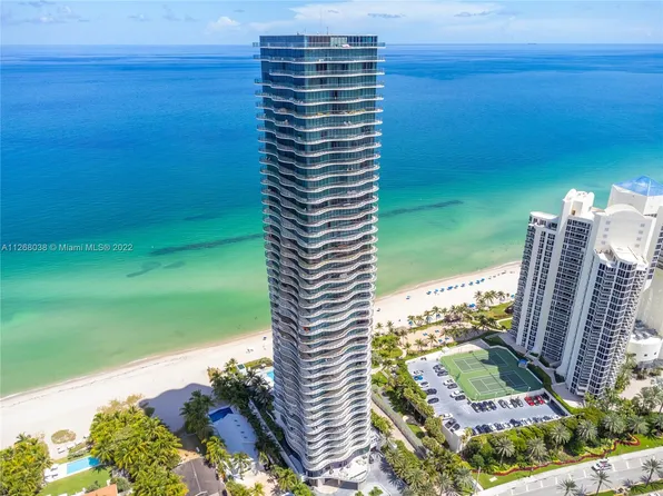19575 Collins Ave Unit 28, Sunny Isles Beach, FL 33160