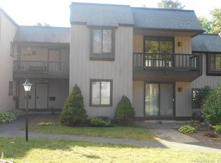 50 Village Rd #50, Southington, CT 06489