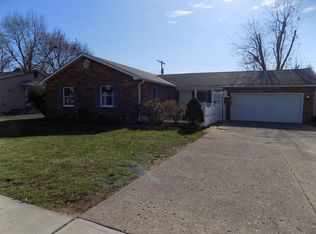 3049 Woodgrove Dr, Grove City, OH 43123