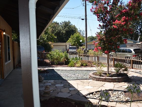 3rd image of 1146 Delacy Ave