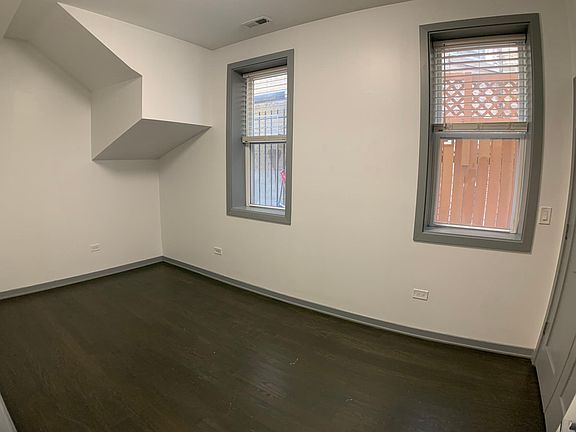 5th image of 2835 W Diversey Ave #1F