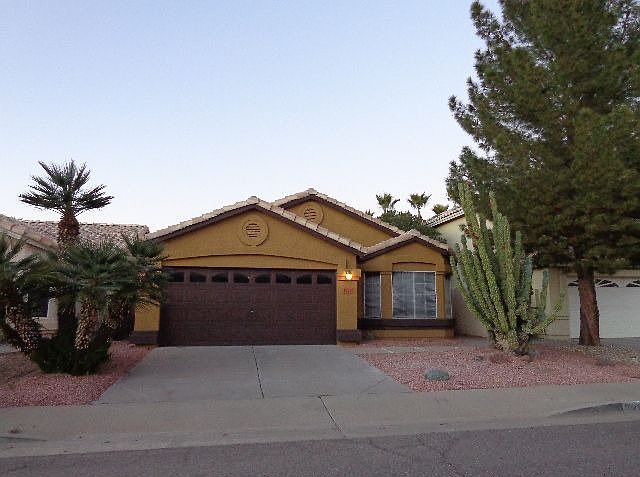 1st image of 1222 E Michelle Dr
