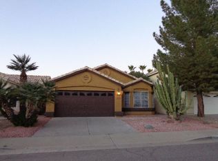 1222 E Michelle Dr, Phoenix, AZ 85022