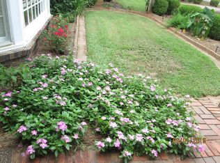 2313 W Doublegate Dr, Albany, GA 31721