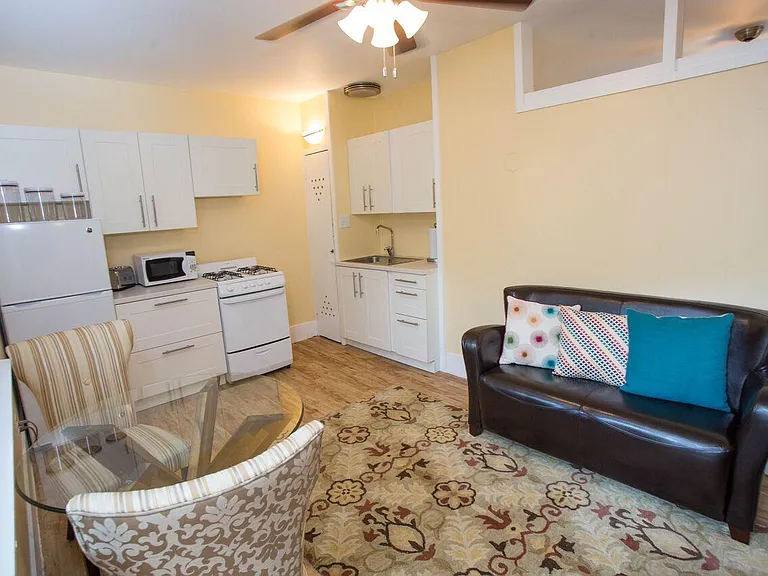 Rio Grande Apartments — Photo 37