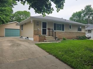 2315 14th Ave NW, Rochester, MN 55901