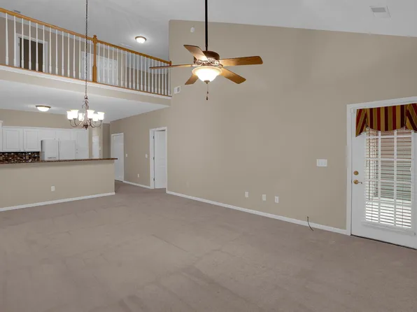 116 Hammonds Hill Dr, West Columbia, SC 29169