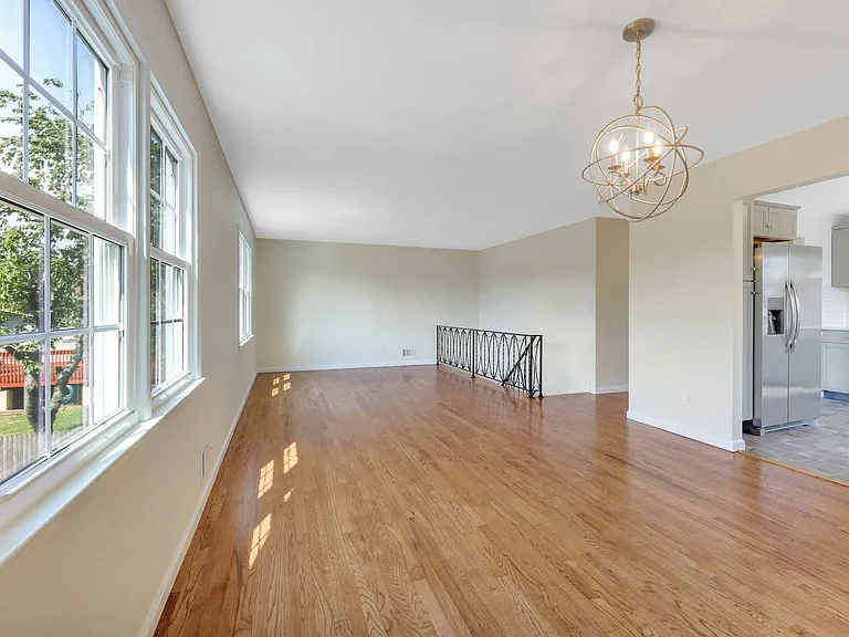 192 Maywood Ave — Photo 19