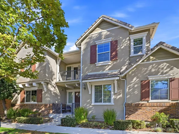 22 Glicina St, Mission Viejo, CA 92694
