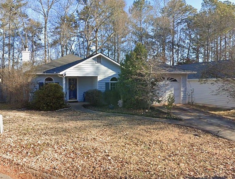 1st image of 132 Sterling Dr