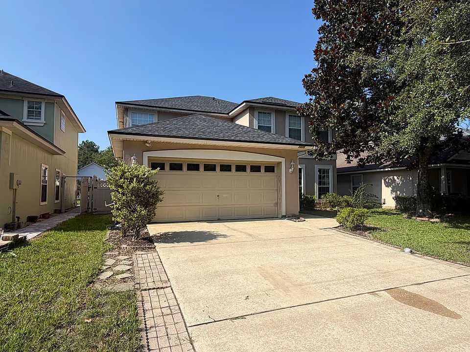 1075 Three Forks Ct
