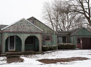 1808 W Jolly Rd, Lansing, MI 48910