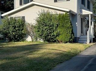 18 Peckham Road, Poughkeepsie, NY 12603