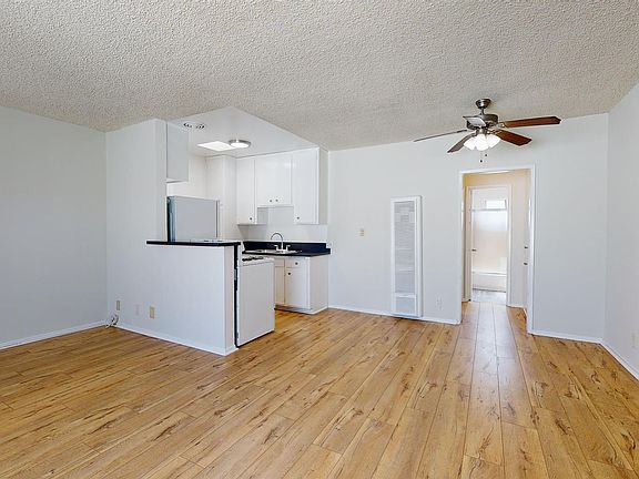 2nd image of 3624 Midvale Ave