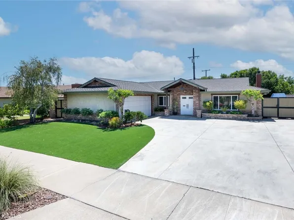 582 S Nutwood St, Orange, CA 92869