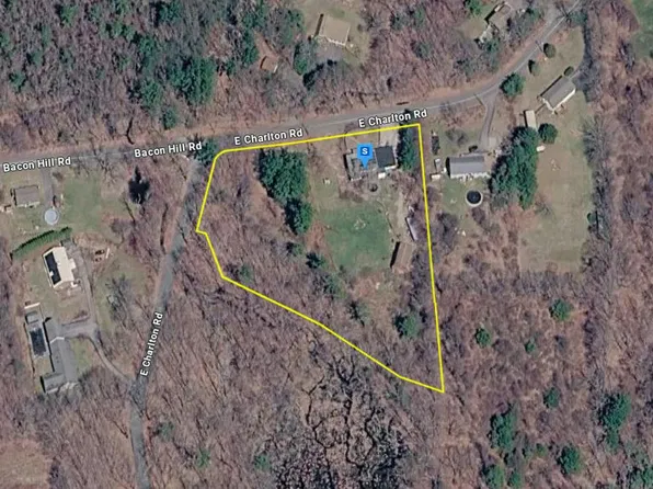 97 E Charlton Rd, Spencer, MA 01562