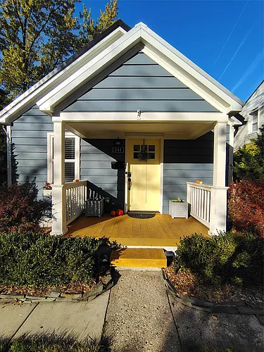 241 N Helen Ave Photo 1