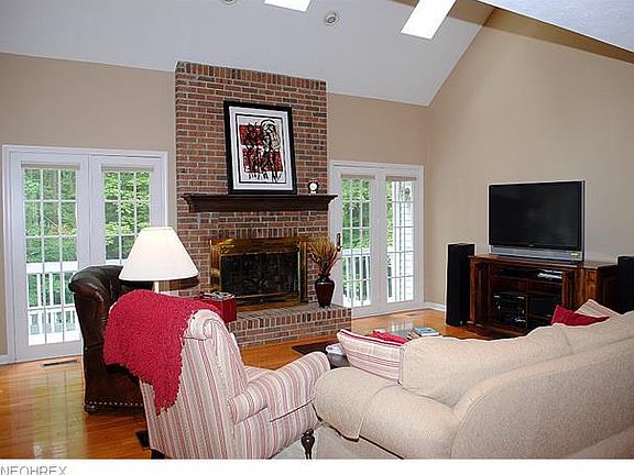 2nd image of 35432 Quartermane Cir