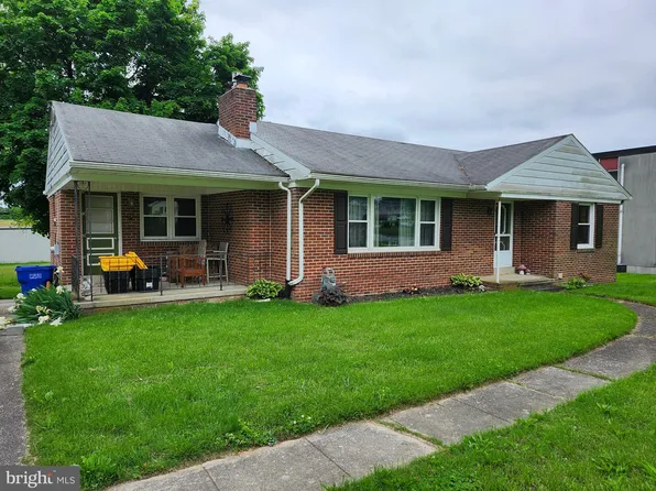 734 Hanover Rd, York, PA 17408