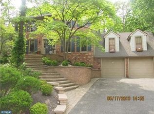 9 Harwood Dr, Voorhees, NJ 08043