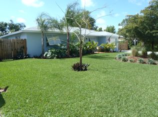 446 Dover Rd, Tequesta, FL 33469