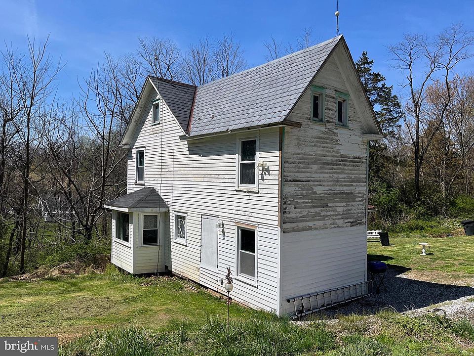 1st image of 242 Wiley Mill Rd