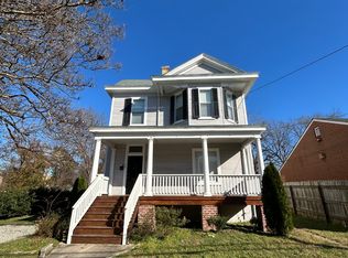427 S Sycamore St, Petersburg, VA 23803