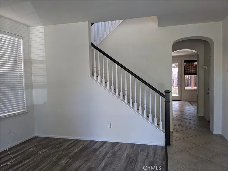 40200 Bellevue Dr #40200 — Photo 8