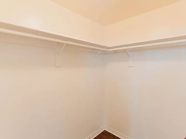 1335 Fivemile Creek Ave — Photo 12