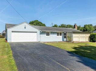 42 Summit Rd, Thornville, OH 43076